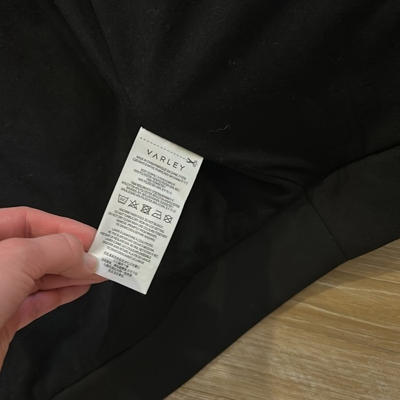 Varley Perry Gillet Sherpa Fleece Vest Black - Picture 8 of 8